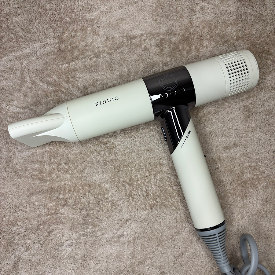 【KINUJO】KINUJO Hair Dryerの製品画像